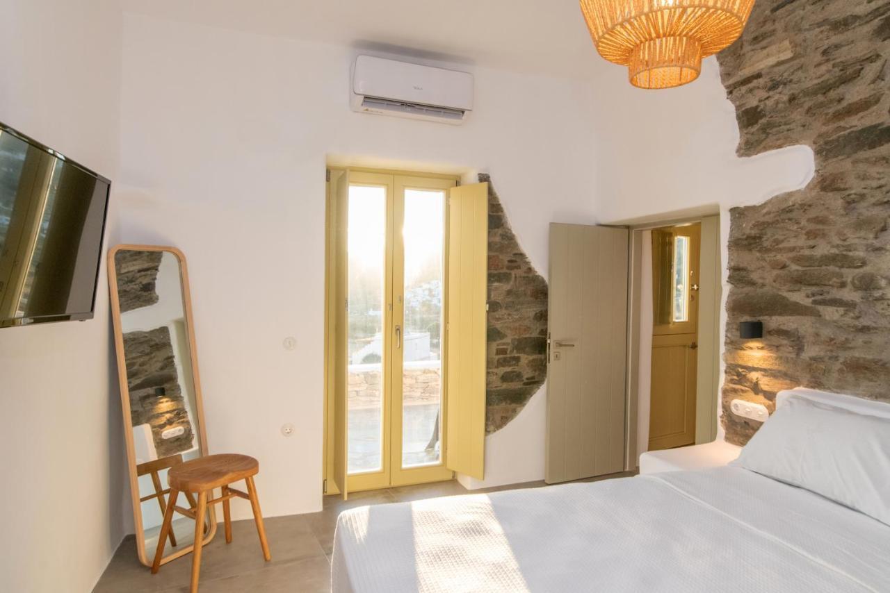 Villav Triandáros المظهر الخارجي الصورة