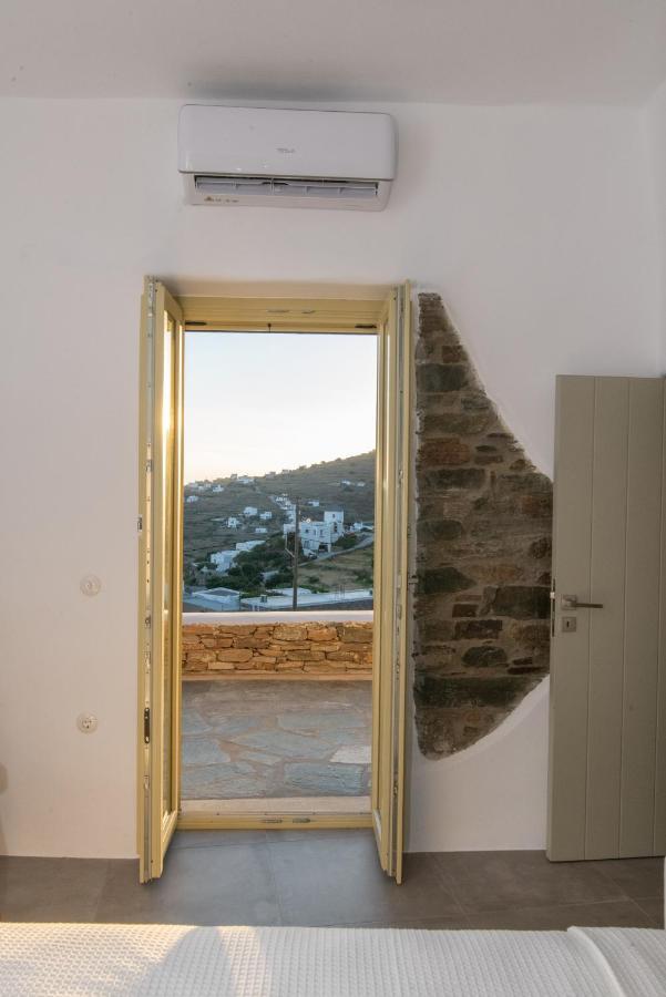 Villav Triandáros المظهر الخارجي الصورة