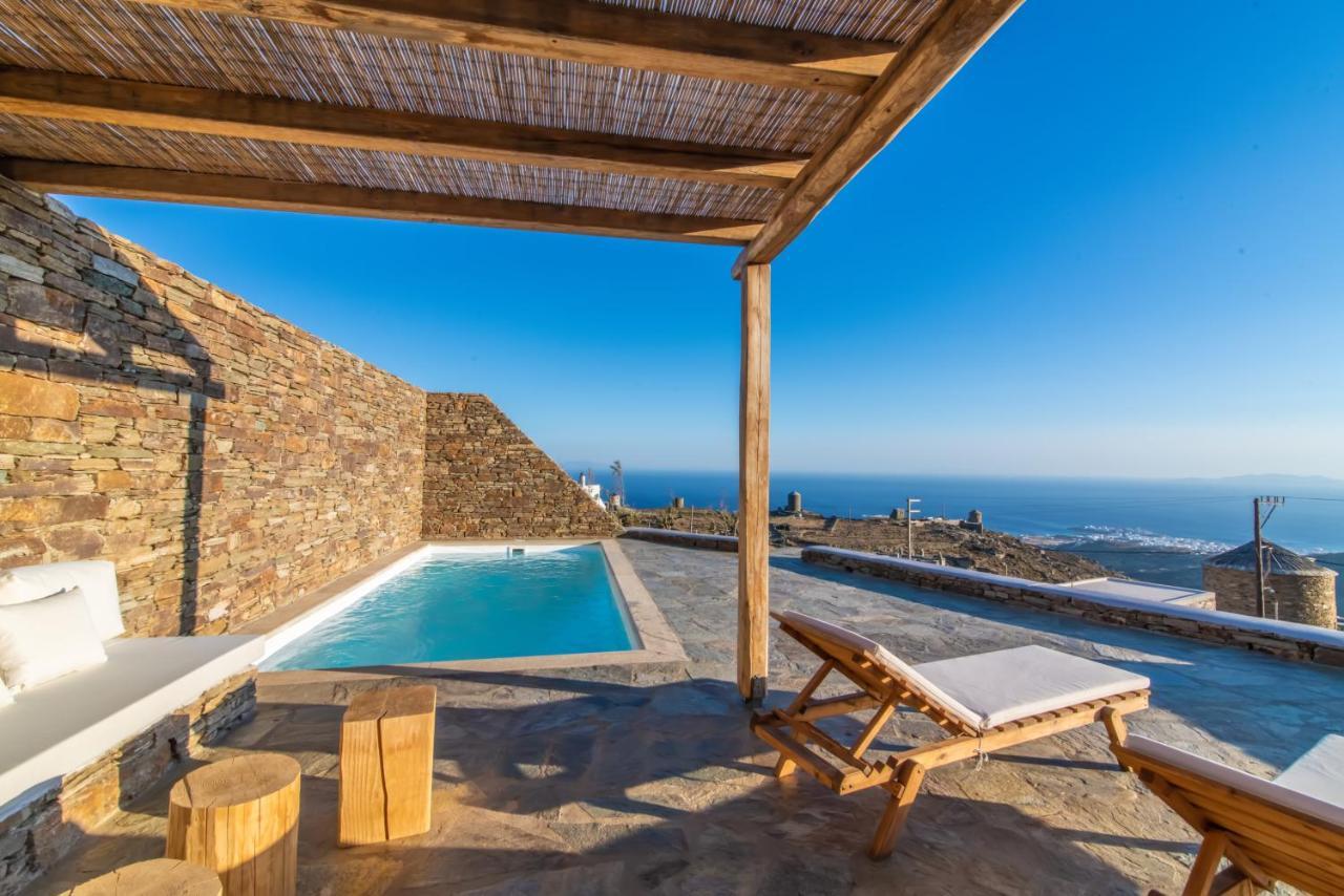 Villav Triandáros المظهر الخارجي الصورة
