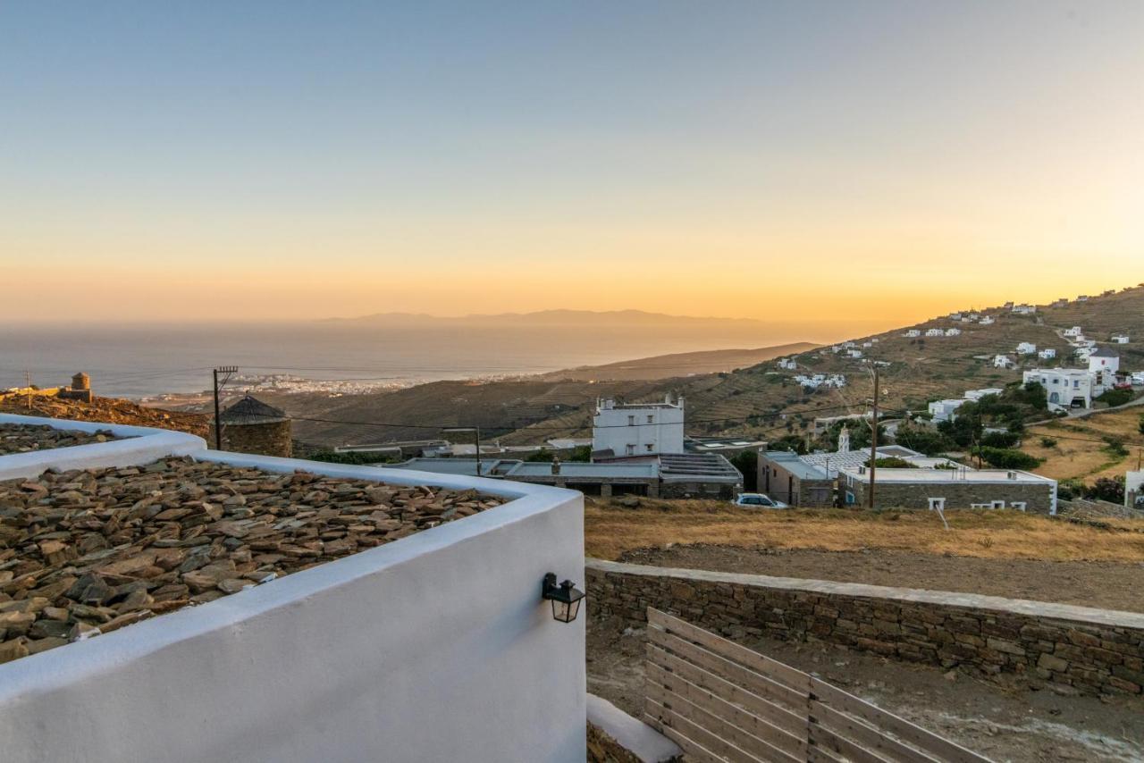 Villav Triandáros المظهر الخارجي الصورة
